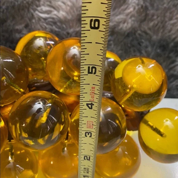 Vintage Amber/Yellow Glass Grape Cluster Decorative Accent - Picture 16 of 16